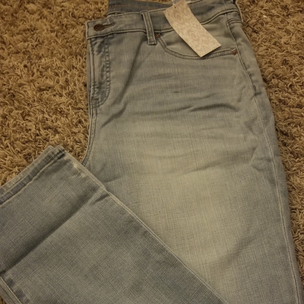 Chicos Womens Jeans